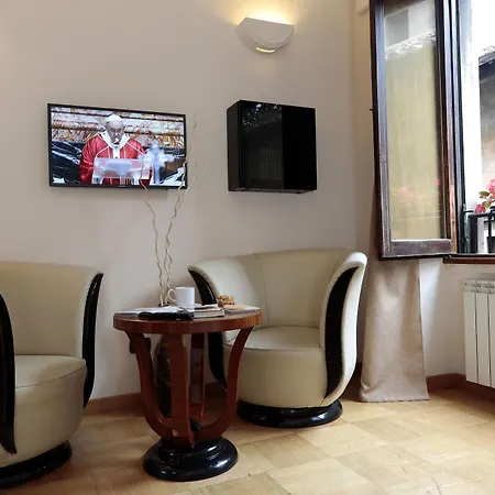 Residenza Delle Arti בית הארחה